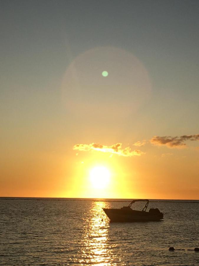 La Preneuse Sur Mer Appartement Rivière Noire Exterior foto